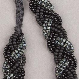 Bella Braid Necklace Cookies & Cream